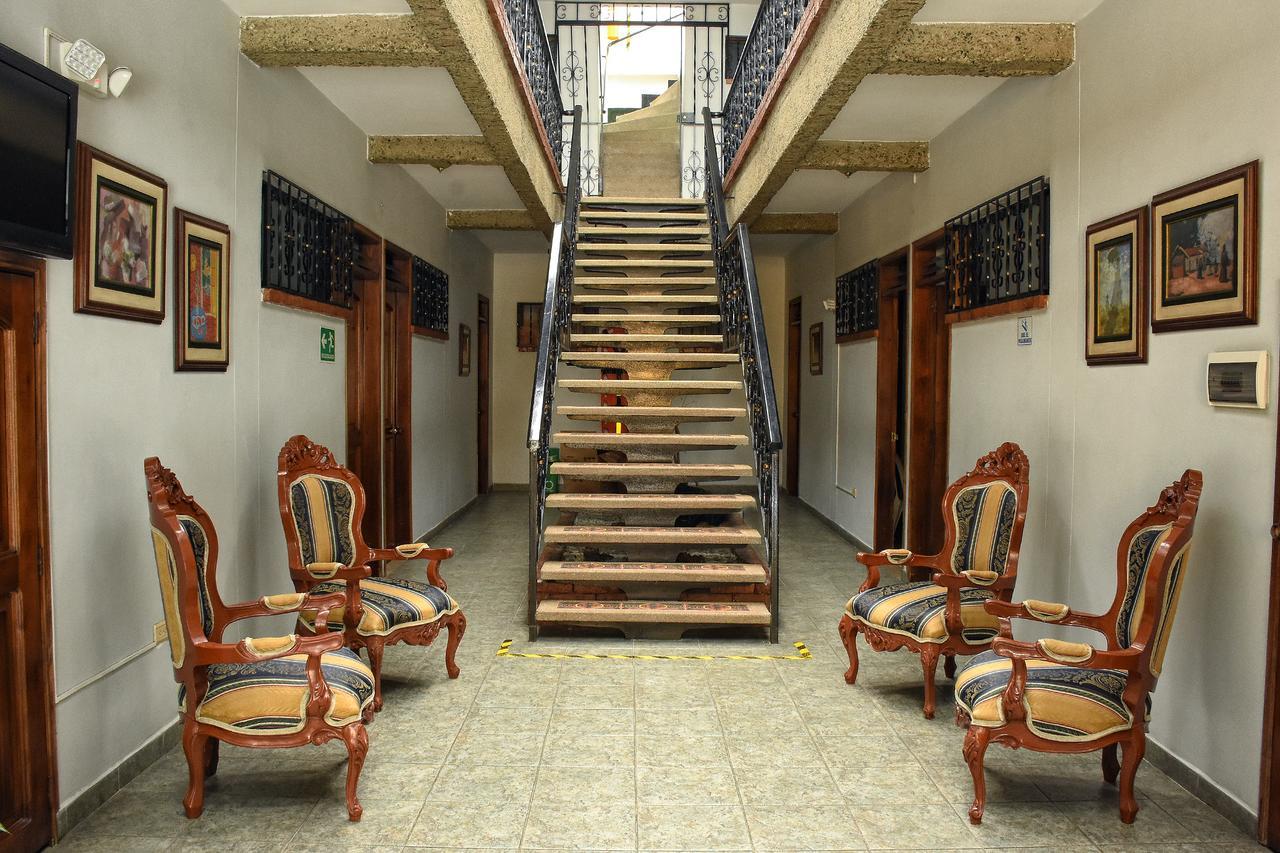 Hotel El Lago 2 Перейра Екстериор снимка