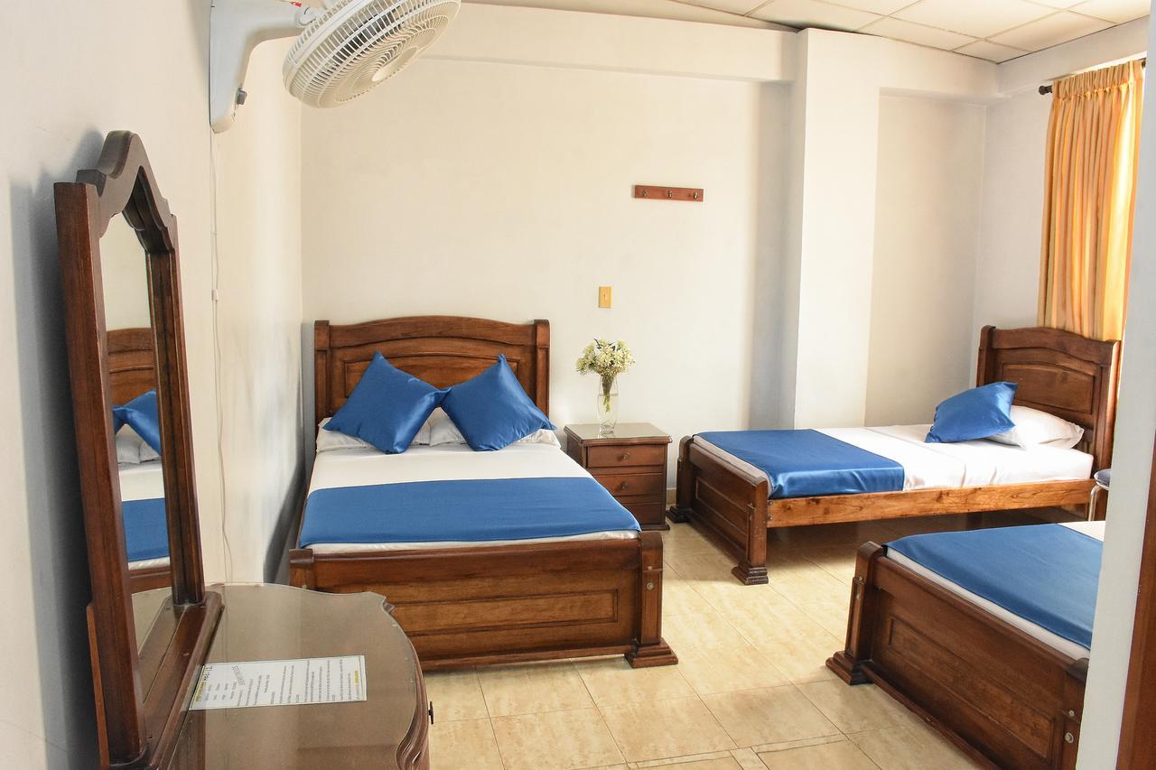 Hotel El Lago 2 Перейра Екстериор снимка