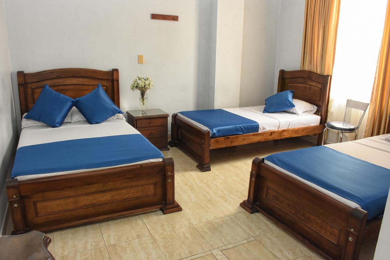 Hotel El Lago 2 Перейра Екстериор снимка