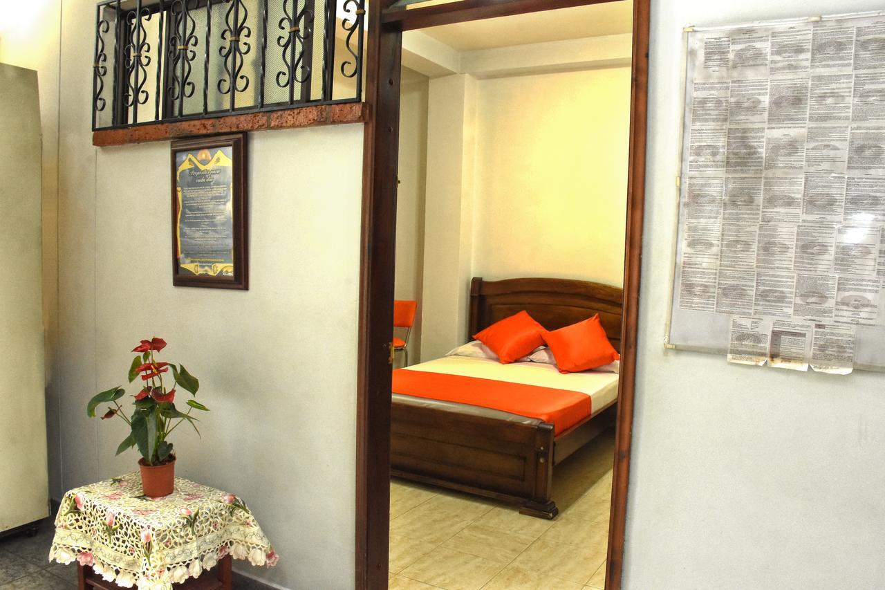 Hotel El Lago 2 Перейра Екстериор снимка